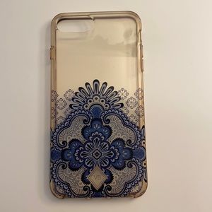 Vera Bradley Patterened iPhone 8 Plus Case